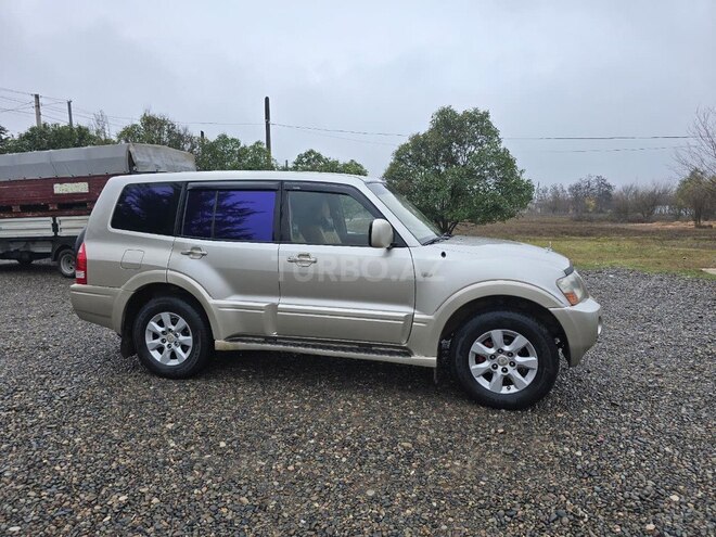Mitsubishi Pajero 2004, 444,045 km - 2.8 л - İmişli