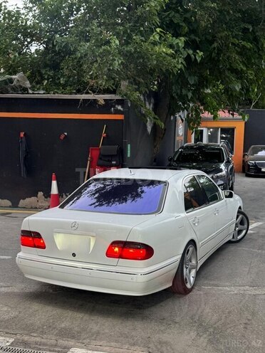 Mercedes E 320 2000, 358,948 km - 3.2 l - Bakı
