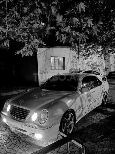 Mercedes E 320 2000, 358,948 km - 3.2 l - Bakı