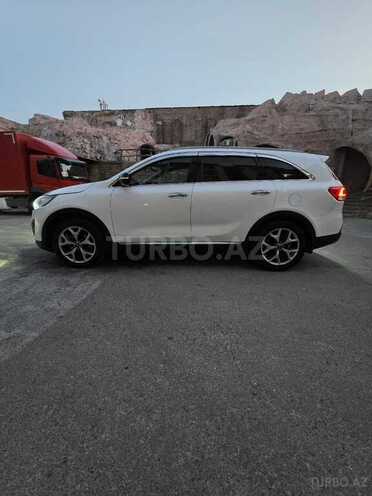 Kia Sorento-10