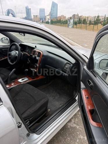 Hyundai Sonata 2003, 319,500 km - 2.0 l - Bakı