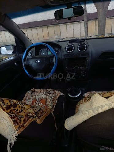 Ford Fiesta-4