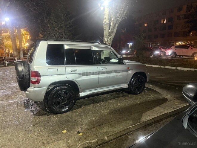 Mitsubishi Pajero io 2001, 355,000 km - 1.8 л - Bakı