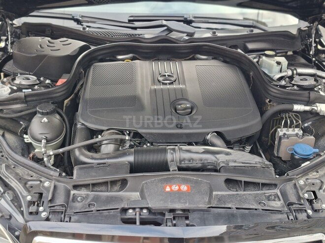 Mercedes E 200 2013, 210,000 km - 2.1 l - Bakı
