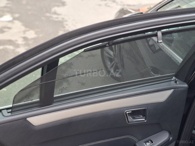 Mercedes E 200 2013, 210,000 km - 2.1 l - Bakı