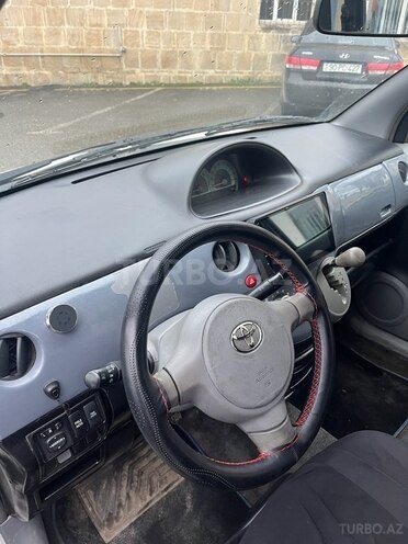 Toyota Sienta 2004, 284,618 km - 1.5 l - Qusar