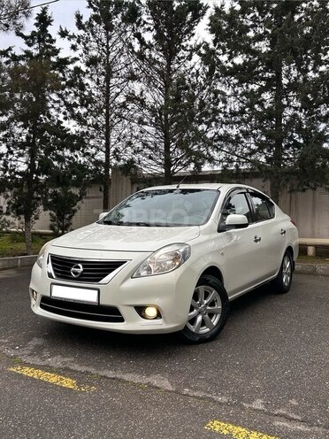 Nissan Sunny 2013, 198,000 km - 1.5 л - Bakı