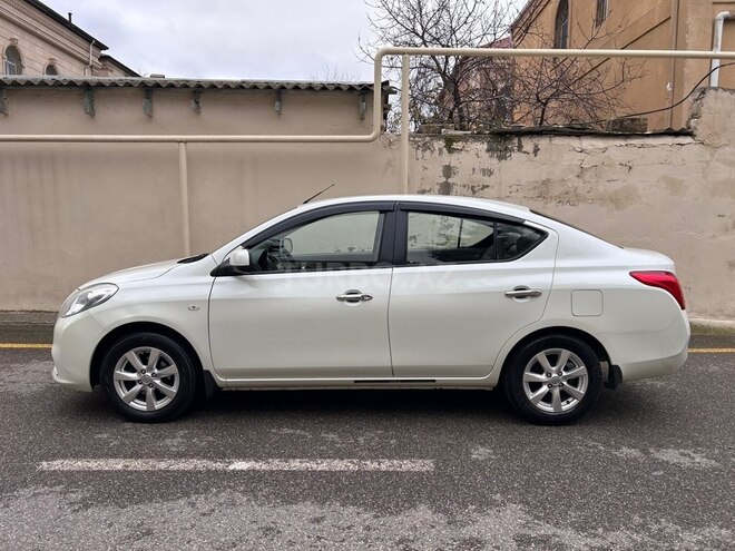 Nissan Sunny 2013, 198,000 km - 1.5 л - Bakı