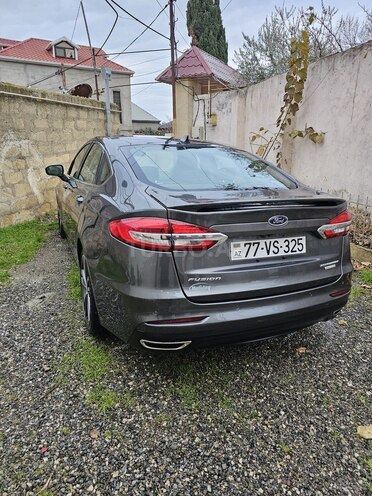 Ford Fusion (North America) 2019, 178,000 km - 2.0 л - Bakı