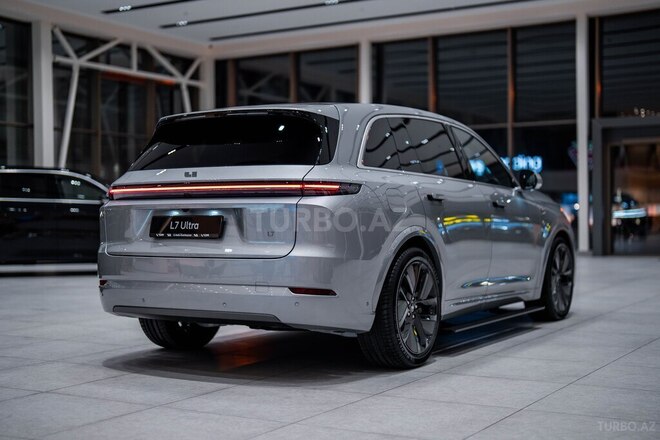 Li Auto L7-3