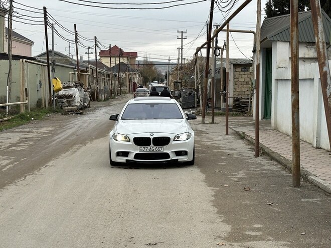 BMW 535 2013, 295,000 km - 3.0 l - Bakı