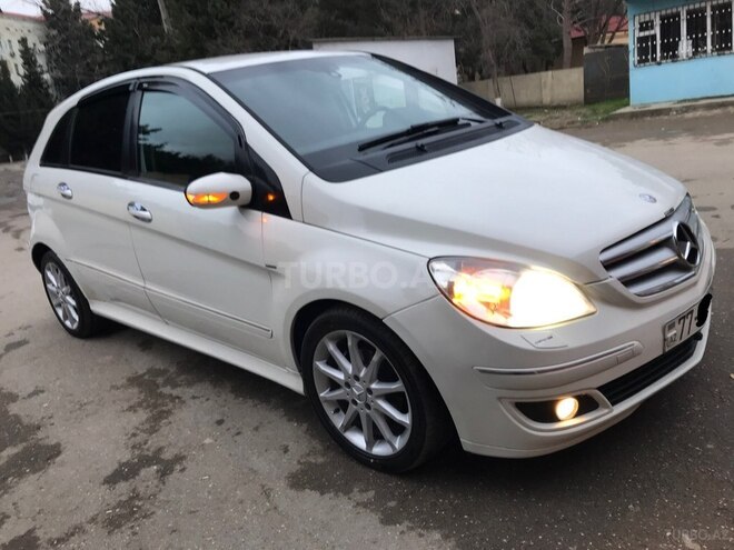 Mercedes B 170 2008, 163,000 km - 1.7 л - Sumqayıt