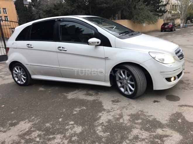 Mercedes B 170 2008, 163,000 km - 1.7 л - Sumqayıt