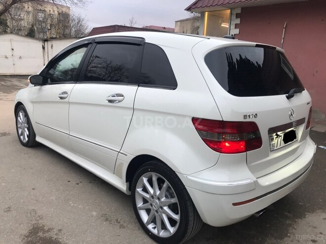 Mercedes B 170 2008, 163,000 km - 1.7 л - Sumqayıt
