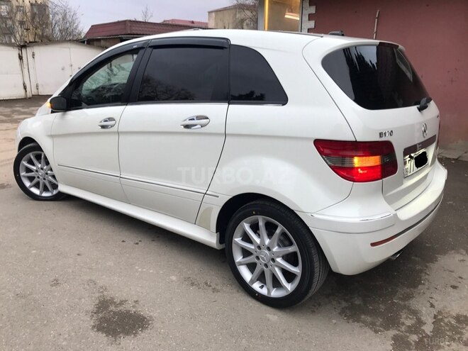 Mercedes B 170 2008, 163,000 km - 1.7 л - Sumqayıt