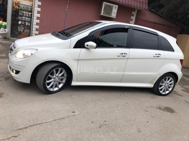 Mercedes B 170 2008, 163,000 km - 1.7 л - Sumqayıt