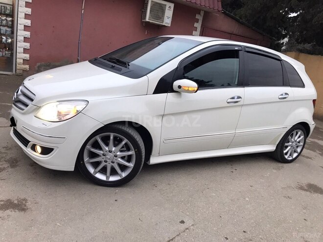 Mercedes B 170 2008, 163,000 km - 1.7 л - Sumqayıt