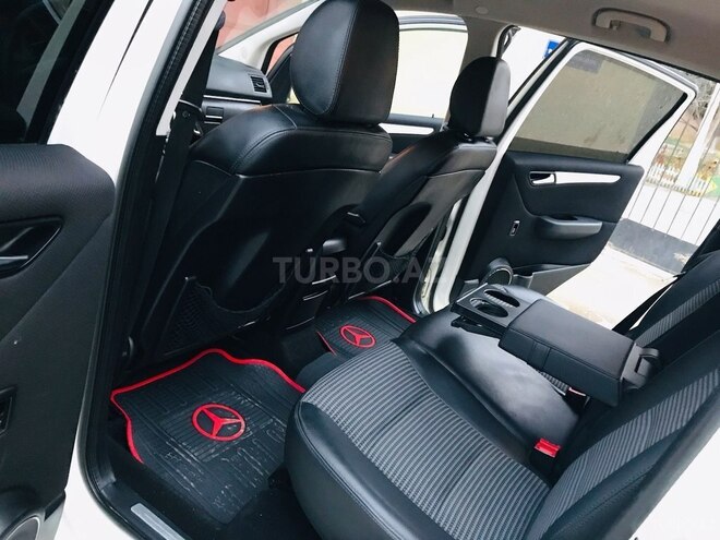 Mercedes B 170 2008, 163,000 km - 1.7 л - Sumqayıt