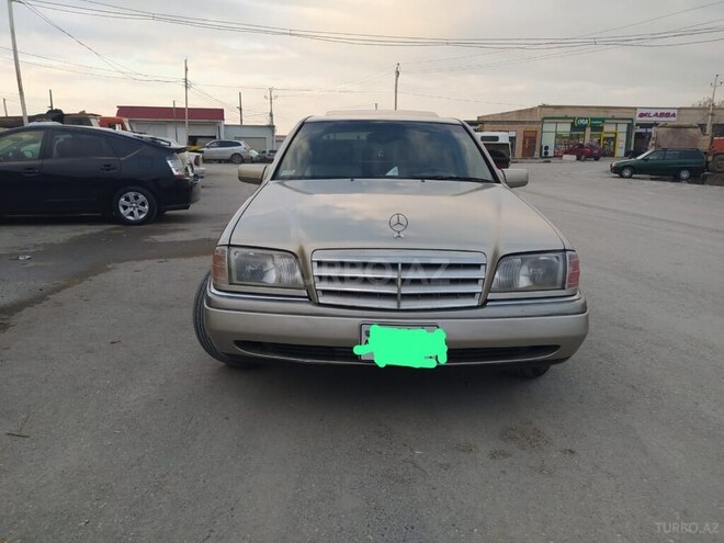 Mercedes C 220 1996, 358,000 km - 2.2 л - Bakı