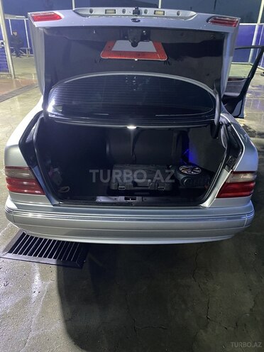 Mercedes E 270 2000, 398,000 km - 2.7 l - Mingəçevir