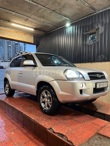 Hyundai Tucson 2009, 260,000 km - 2.0 l - Bakı
