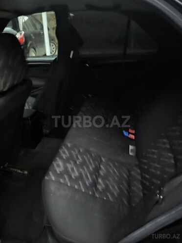 Mercedes C 220 1999, 413,000 km - 2.2 l - Bakı
