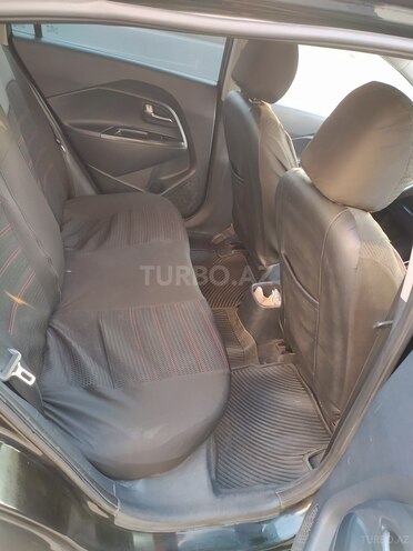 Kia Rio 2014, 300,000 km - 1.4 l - Gəncə