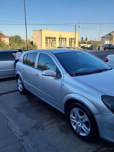 Opel Astra 2006, 612,453 km - 1.3 l - Biləsuvar