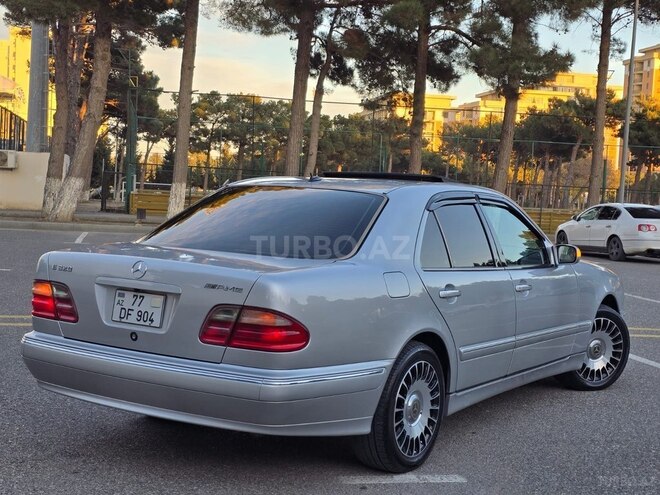 Mercedes E 320 2000, 305,000 km - 3.2 l - Sumqayıt