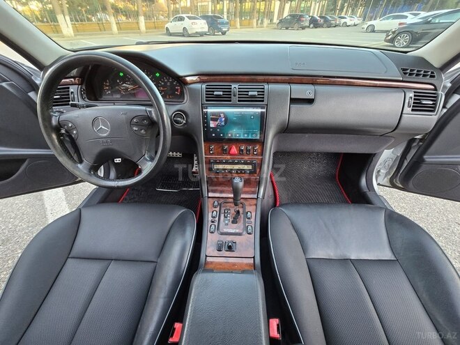 Mercedes E 320 2000, 305,000 km - 3.2 l - Sumqayıt