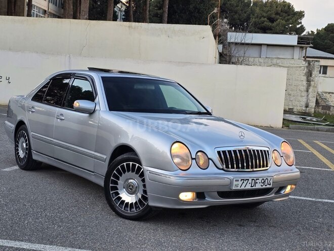 Mercedes E 320 2000, 305,000 km - 3.2 l - Sumqayıt