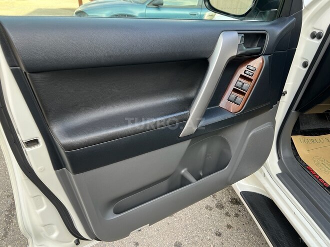 Toyota Land Cruiser Prado 2010, 168,000 km - 2.7 л - Sumqayıt