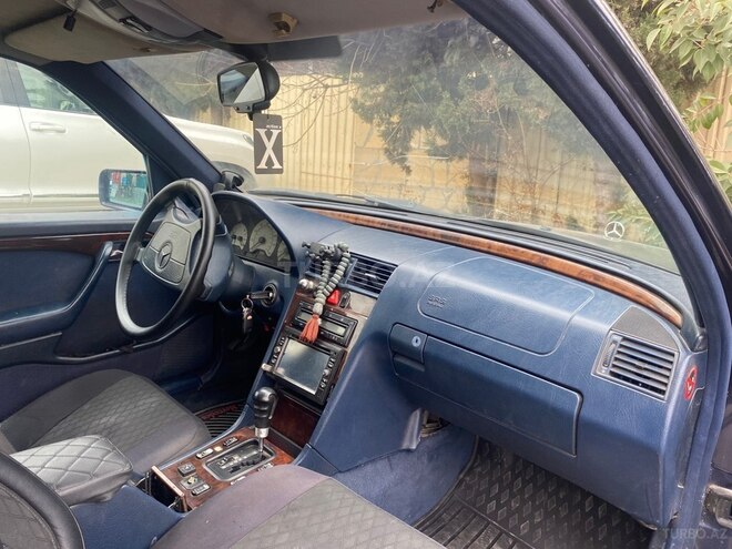 Mercedes C 180 1996, 300,000 km - 1.8 л - Gəncə