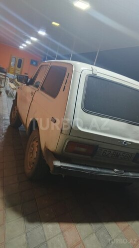 LADA (VAZ) Niva 1983, 330,000 km - 1.6 l - Zaqatala