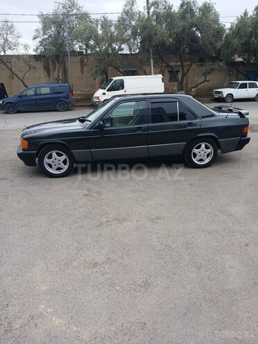 Mercedes 190 1992, 246,000 km - 2.0 l - Bakı
