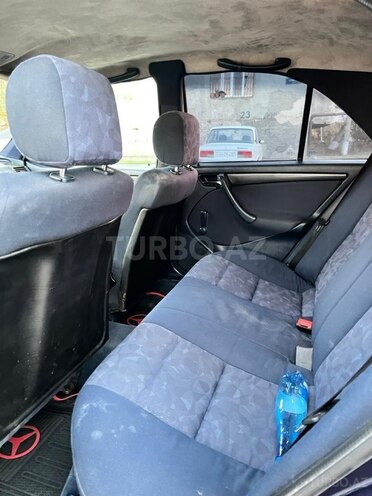 Mercedes C 180 1999, 258,000 km - 1.8 l - Sumqayıt