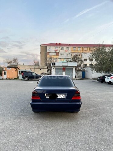 Mercedes C 180 1999, 258,000 km - 1.8 l - Sumqayıt