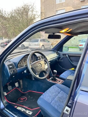 Mercedes C 180 1999, 258,000 km - 1.8 l - Sumqayıt