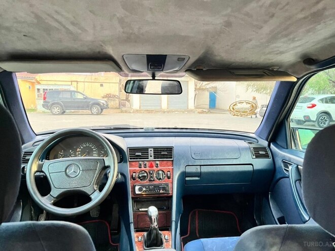 Mercedes C 180 1999, 258,000 km - 1.8 l - Sumqayıt