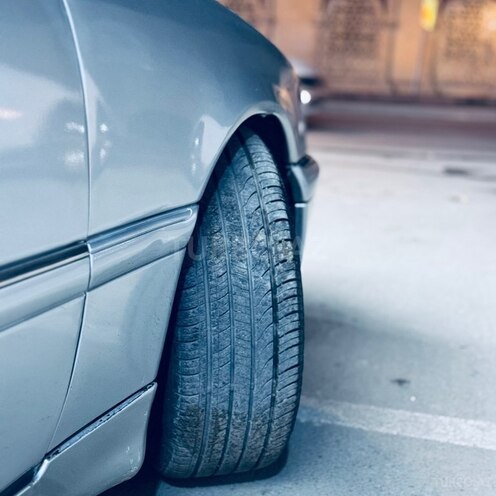 Mercedes C 220 1999, 345,500 km - 2.2 л - Bakı