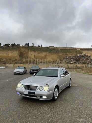 Mercedes E 240 2000, 347,500 km - 2.6 l - Şirvan