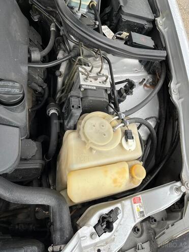 Mercedes E 240 2000, 347,500 km - 2.6 l - Şirvan