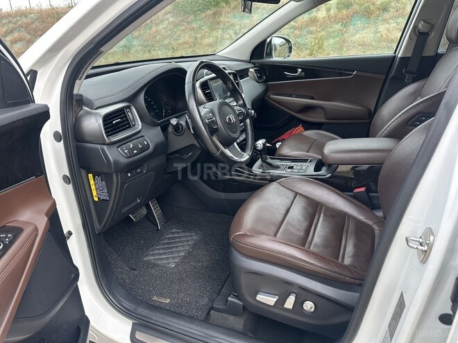 Kia Sorento-18