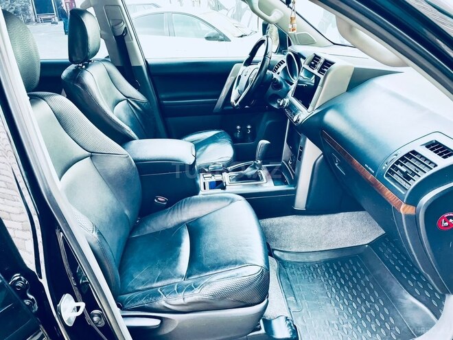 Toyota Land Cruiser Prado 2010, 240,000 km - 2.7 l - Bakı