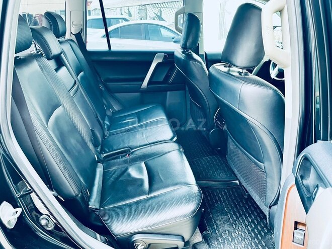 Toyota Land Cruiser Prado 2010, 240,000 km - 2.7 l - Bakı
