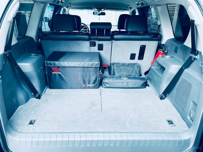Toyota Land Cruiser Prado 2010, 240,000 km - 2.7 l - Bakı