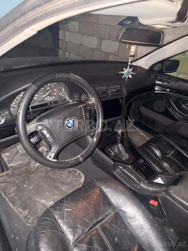BMW 528 1998, 536,000 km - 2.8 l - Bakı