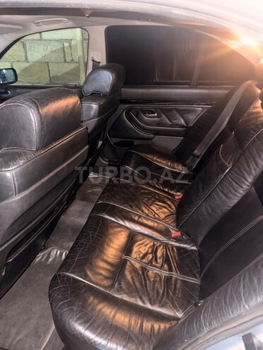 BMW 528 1998, 536,000 km - 2.8 l - Bakı