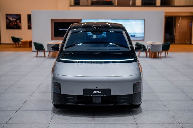 Li Auto Mega-1