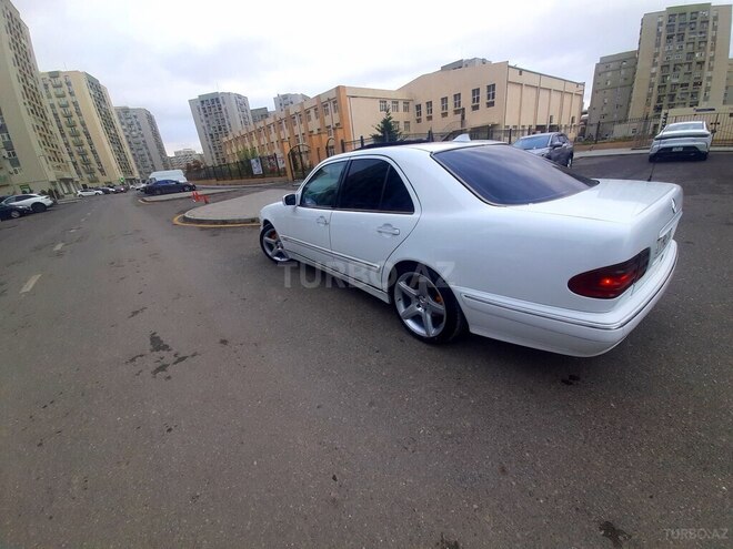 Mercedes E 320 2000, 246,000 km - 3.2 l - Bakı